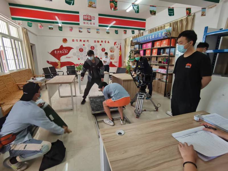 一支视频激活品牌生命力｜昌乐县产品视频拍摄公司的创意魔法秀